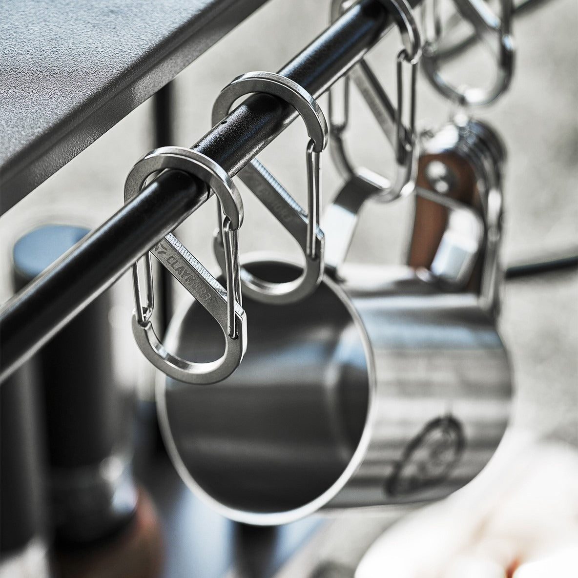 S-type carabiner 5-pack set with storage bag